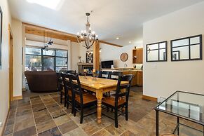 8721 Ski Tip Townhomes 4 Bedroom Townhouse by RedAwning