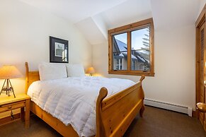 8721 Ski Tip Townhomes 4 Bedroom Townhouse by RedAwning