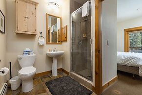 8721 Ski Tip Townhomes 4 Bedroom Townhouse by RedAwning