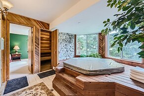 122 Cinnamon Ridge 2 Bedroom Condo by RedAwning