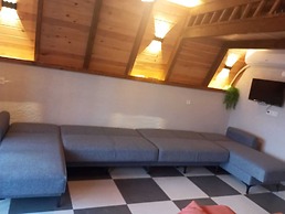 Tenora Suit Bungalov