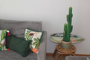 CG 12D - Pool - Cabanas Gardens