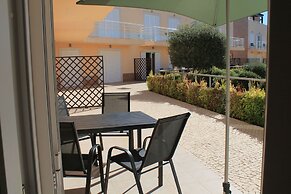 CG 11A - Pool - Cabanas Gardens