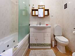 Alameda in Faro With 2 Bedrooms and 2 Bathrooms