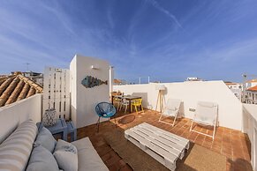 Clover House Tavira in Tavira