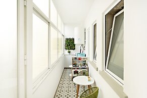 Blue Peacock in Faro