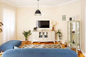 Blue Peacock in Faro