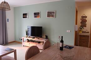 CG 12F - Garden - Cabanas Gardens