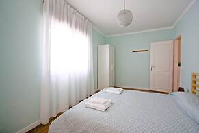 Sofisara in Tavira With 2 Bedrooms and 1 Bathrooms