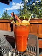 Mike Wiegele Helicopter Skiing