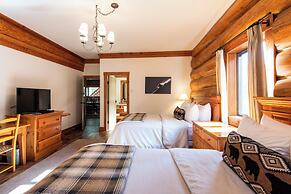 Mike Wiegele Helicopter Skiing