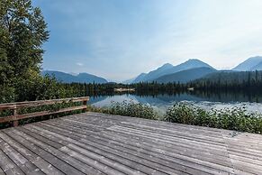 Mike Wiegele Helicopter Skiing