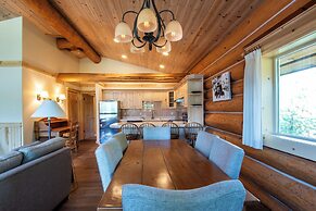 Mike Wiegele Helicopter Skiing