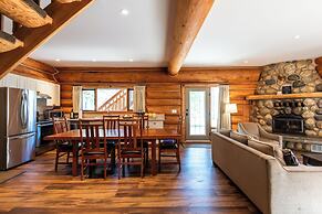 Mike Wiegele Helicopter Skiing