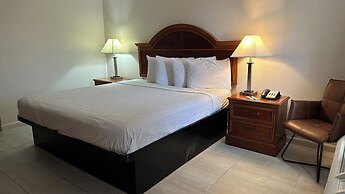 Carom Inn Denham Springs-Baton Rouge