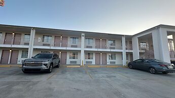 Carom Inn Denham Springs-Baton Rouge