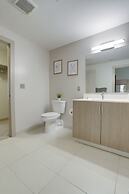 Fantastic Condo at Crystal City With Gym