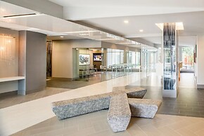 Fantastic Condo at Crystal City With Gym