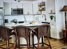 Caicos Coral Reef Beachfront Apartments