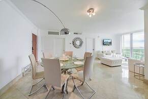 Amazing Beachside Condo