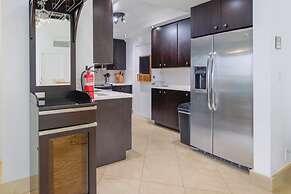 Amazing Beachside Condo