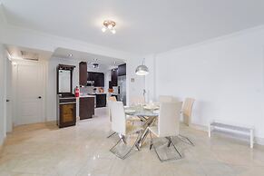 Amazing Beachside Condo