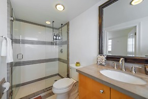 Amazing Beachside Condo