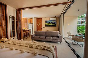 Muunek by Landboutique