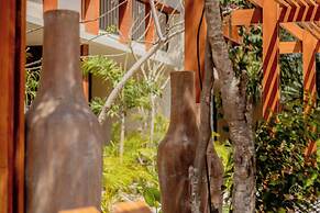 Muunek by Landboutique