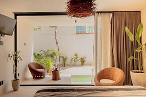 Muunek by Landboutique