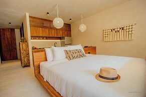 Muunek by Landboutique