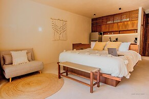 Muunek by Landboutique