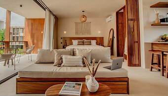 Muunek by Landboutique