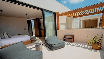 Muunek by Landboutique