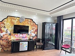 Golden Rose Premium Hotel