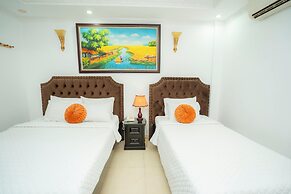 Golden Rose Premium Hotel