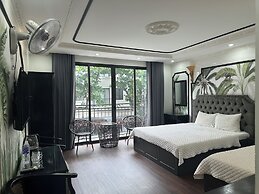 Golden Rose Premium Hotel
