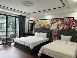 Golden Rose Premium Hotel