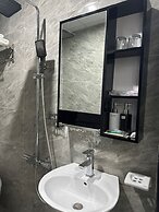 Golden Rose Premium Hotel