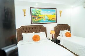 Golden Rose Premium Hotel