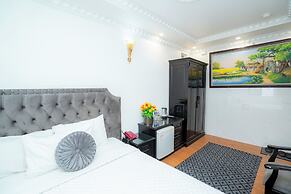 Golden Rose Premium Hotel