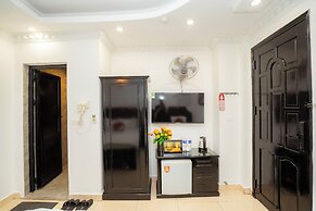 Golden Rose Premium Hotel