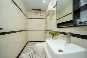 Golden Rose Premium Hotel