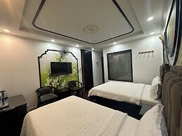 Golden Rose Premium Hotel