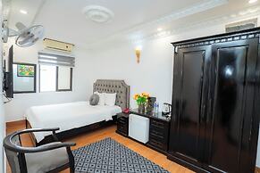 Golden Rose Premium Hotel