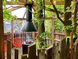 Taypark Garden View Apartment