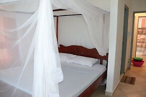 Lux Suites Kijani Beach Apartments