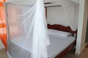 Lux Suites Kijani Beach Apartments