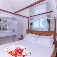 Lux Suites Kijani Beach Apartments