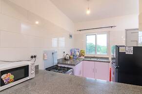 Lux Suites Kijani Beach Apartments